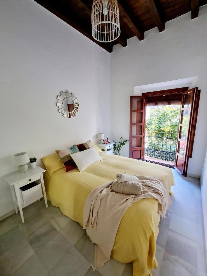 Hostfy Mercado De Triana Sevilla Eksteriør bilde